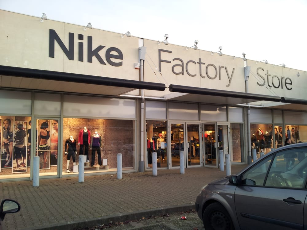nike factory begles soldes, Nike Factory Store - 14 Avis - Vêtements de sport - 5-7 rue Euclide, Mérignac, Gironde - Numéro de téléphone - Yelp
